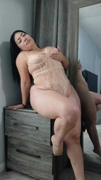 Thumbnail of Text me only WhatsApp and X’s photo gallery