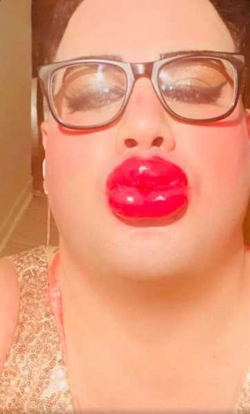 Thumbnail of Kissy Bimbo’s photo gallery