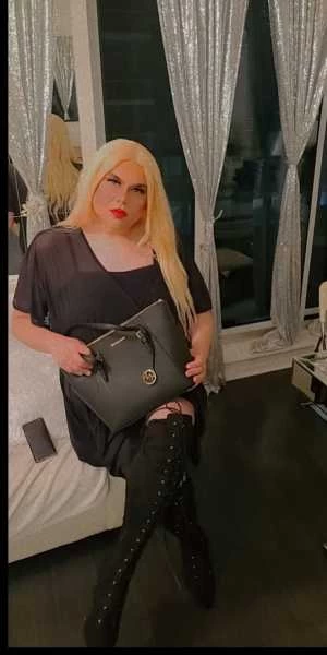 Thumbnail of Monica’s photo gallery